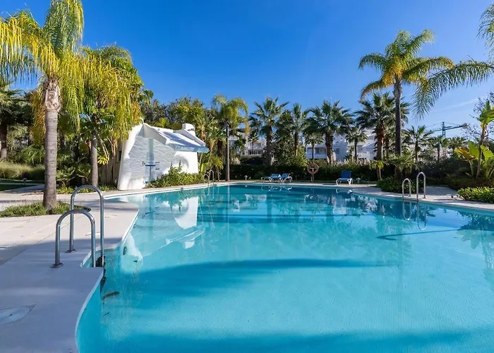 Ar9 Alcazaba Lagoon *