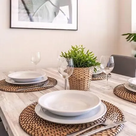 Ar9 Alcazaba Lagoon *